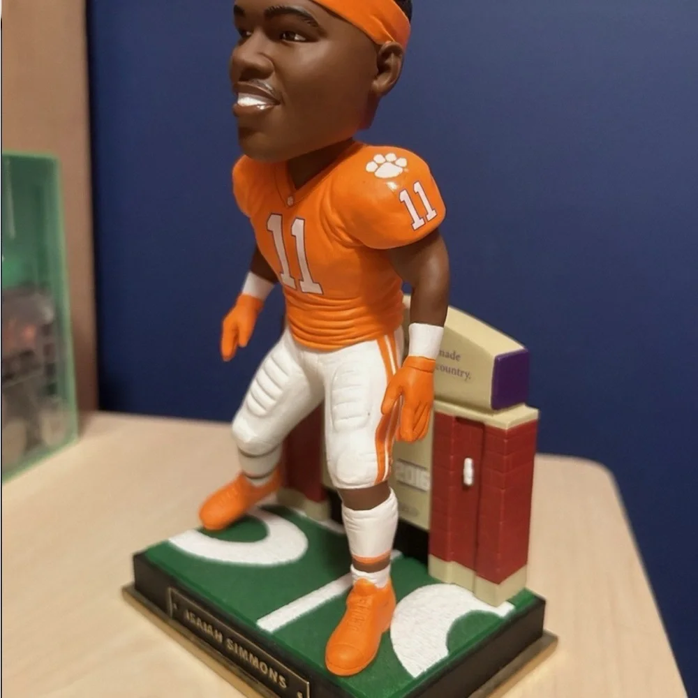 ISAIAH SIMMONS #11 LB Foco Clemson Bobblehead